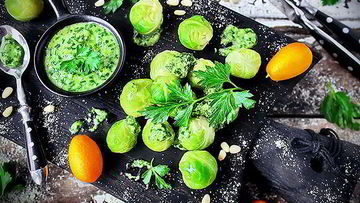 Рецепт Брюссельской капусты под соусом персилад