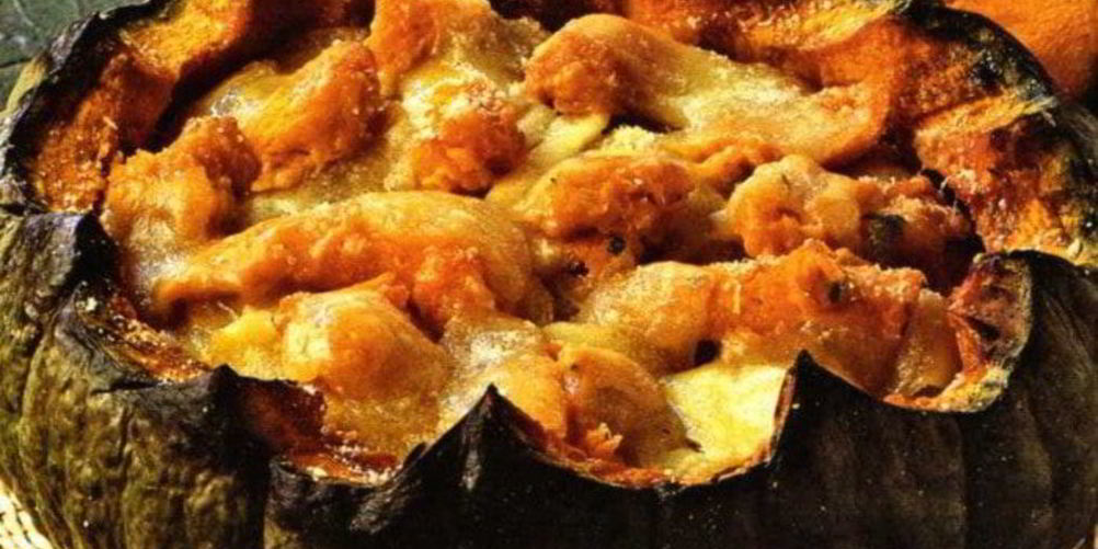 Как приготовить фаршированную картофелем тыква