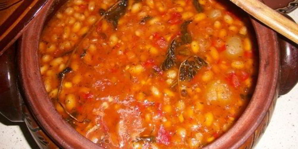 Как приготовить фасоль в горшочках