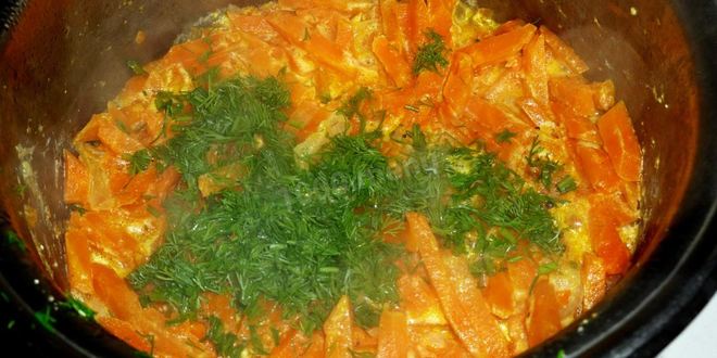 Рецепт моркови тушеной с луком и сметаной