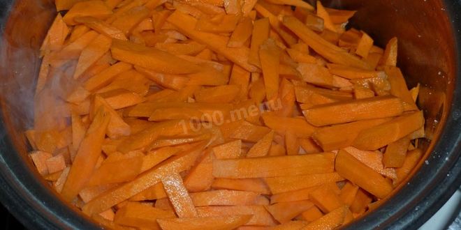 Рецепт моркови тушеной с луком и сметаной