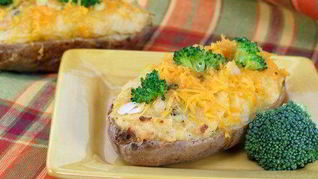 Рецепт Сладкого картофеля, фаршированного брокколи и фетой