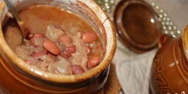 Рецепт тушеной фасоли в горшочке