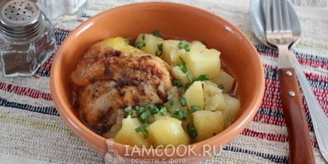 Рецепт тушеной картошки с курицей в духовке