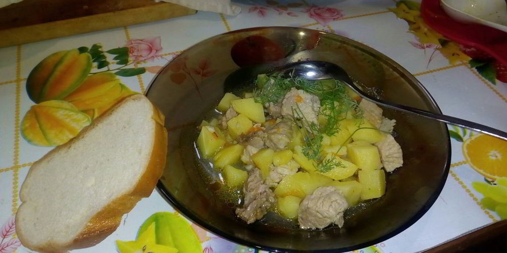 Как приготовить тушеный картофель с мясом в мультиварке