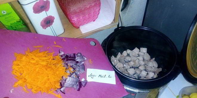 Рецепт тушеного картофеля с мясом в мультиварке