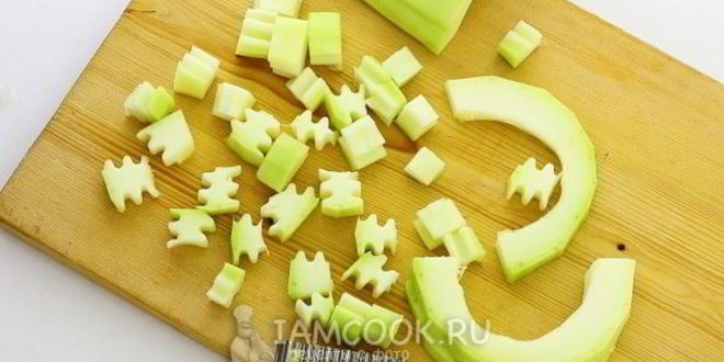 Рецепт тушеных кабачков с морковью и луком