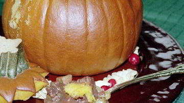 Рецепт Запеченной тыквы с фруктами и орехами