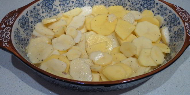 Рецепт запеченного картофеля с фаршем