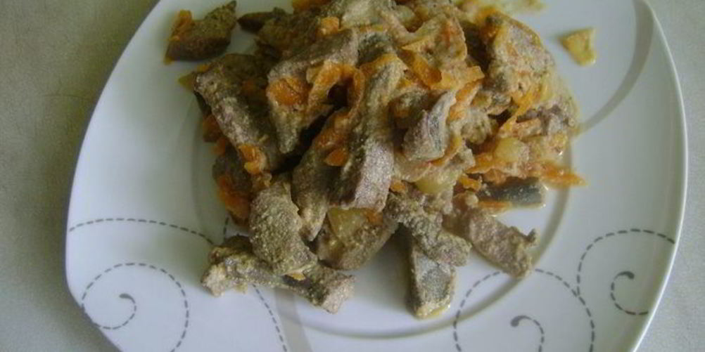 Как приготовить диетическую печень по-строгановски