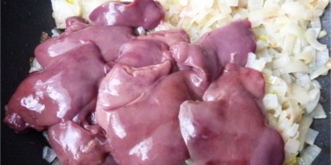 Рецепт куриной печени по-строгановски