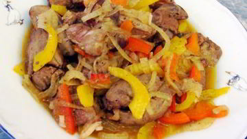 Рецепт Куриной печени с луком и перцем