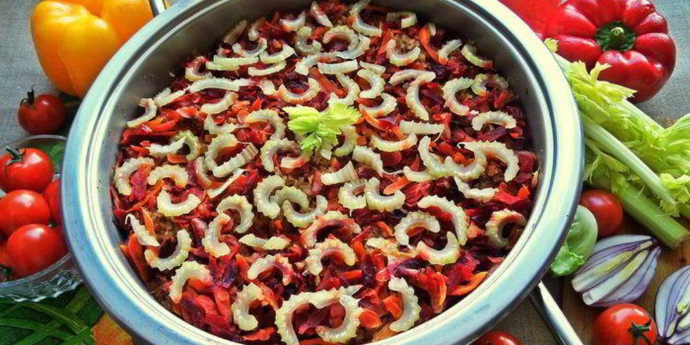 Как приготовить куриную печень с овощами и гречкой