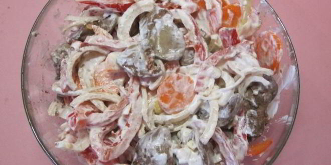 Рецепт куриной печени с овощами в духовке