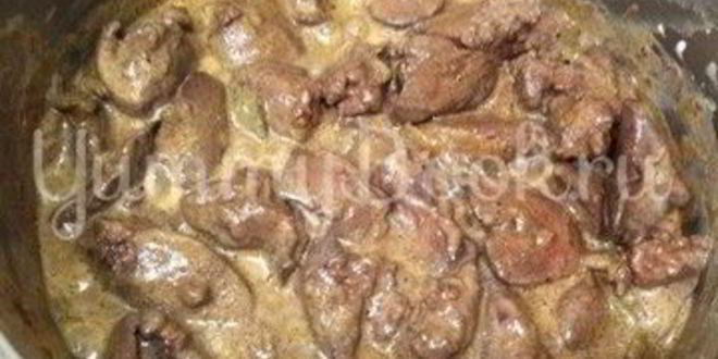 Рецепт куриной печени в портвейне и сметане