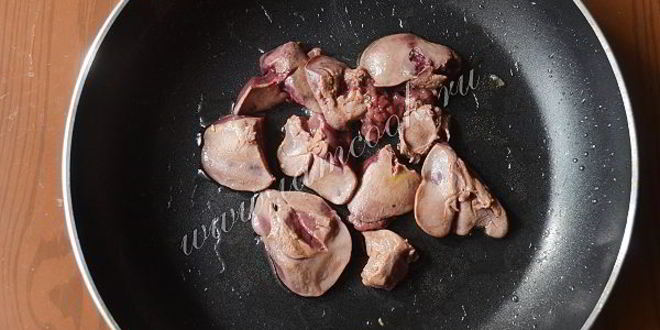 Рецепт куриной печени запеченной с сыром