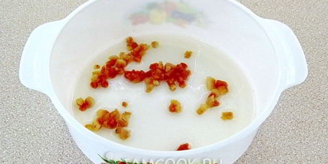 Рецепт печени куриной в яблочном соусе в микроволновке