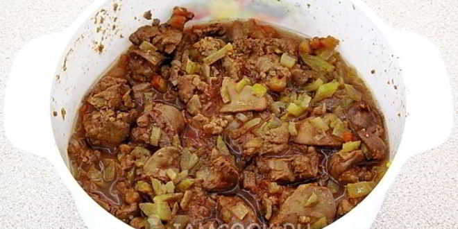 Рецепт печени куриной в яблочном соусе в микроволновке