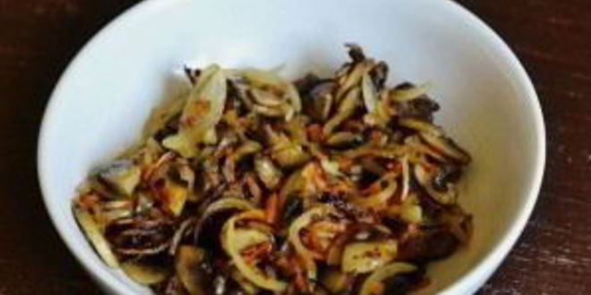 Рецепт печени с солеными огурцами