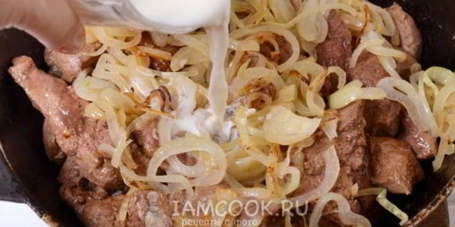 Рецепт печени тушеной в молоке