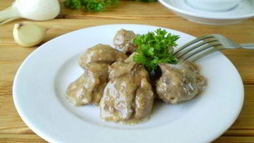 Рецепт Печени, тушеной в сметане