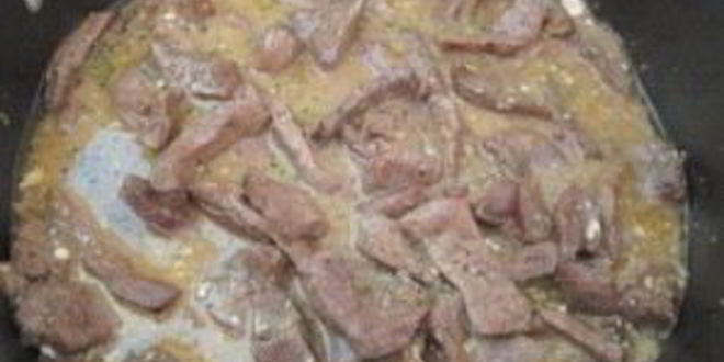 Рецепт печени, тушенной в соусе