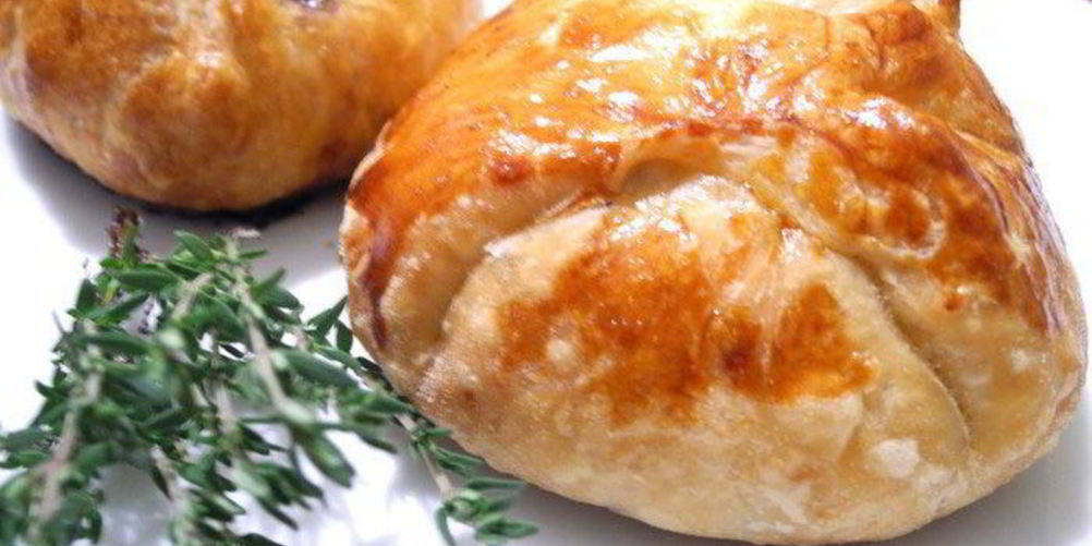 Как приготовить печенку в кафтане из слоеного теста