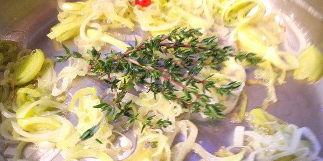 Рецепт печенки в кафтане из слоеного теста