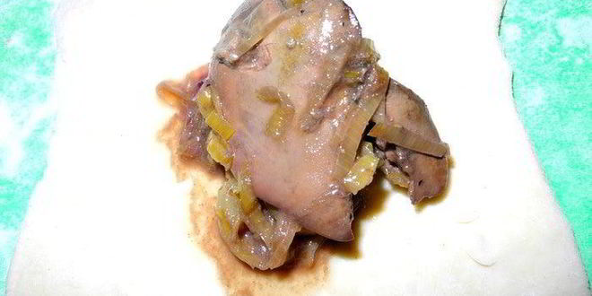 Рецепт печенки в кафтане из слоеного теста