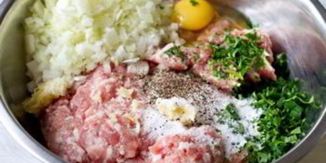 Рецепт домашних пельменей со свининой