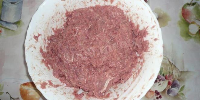 Рецепт пельменей из говядины и свинины по-уральски