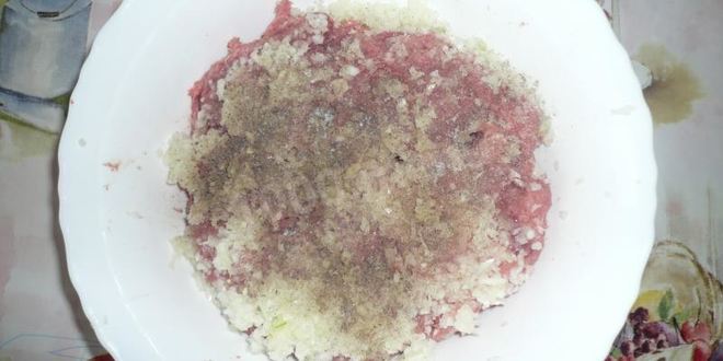 Рецепт пельменей из говядины и свинины по-уральски