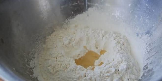 Рецепт пельменей с фаршем и соком ягод