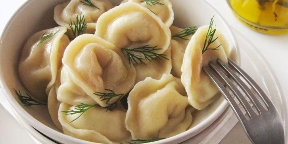 Как приготовить пельмени с рыбой