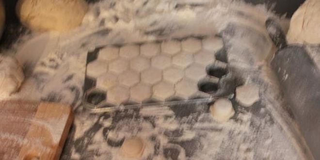 Рецепт пельмешков домашних три мяса