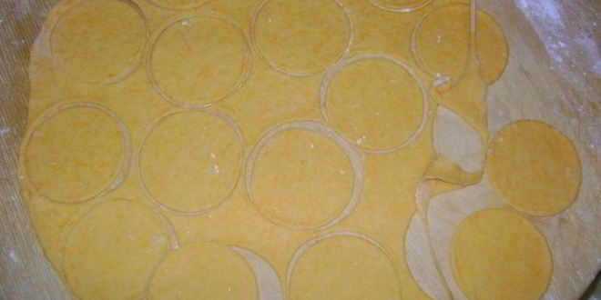 Рецепт тыквенных пельмешков