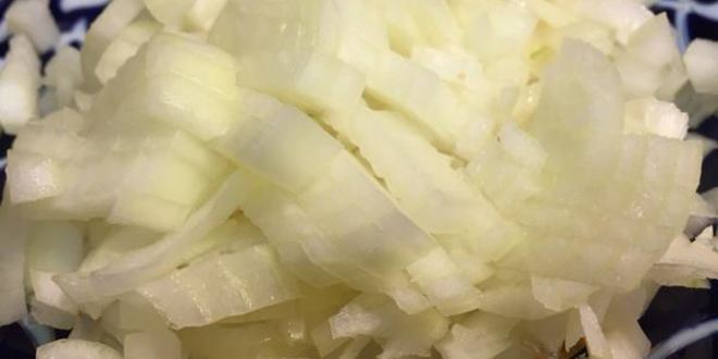 Рецепт куриных бедер тушенных в плове из дикого риса