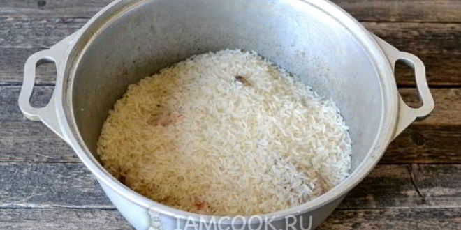 Рецепт плова из пропаренного риса с курицей