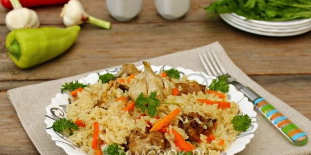 Как приготовить плов с курицей в кастрюле