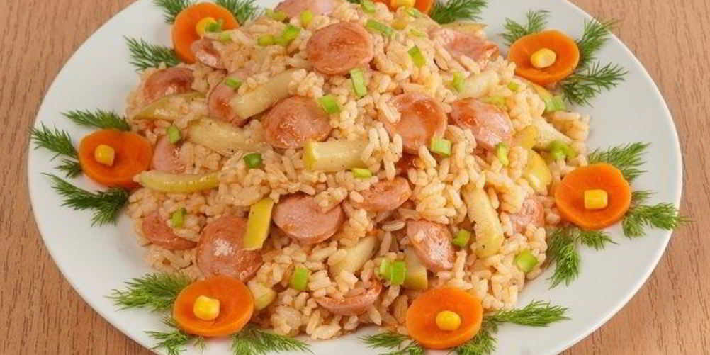 Как приготовить плов с сосисками