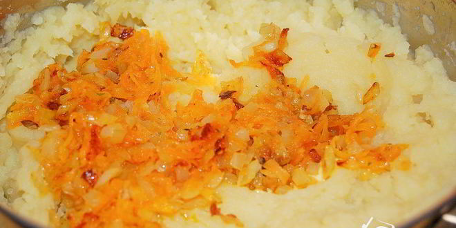Рецепт постного картофельного пюре с луком и морковью