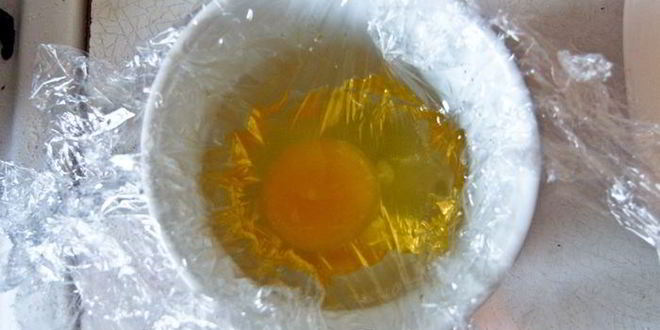 Рецепт грибного рагу с яйцом пашот и крутонами