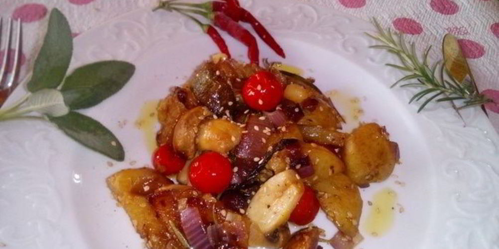 Как приготовить капонату из молодого картофеля с шалфеем и розмарином