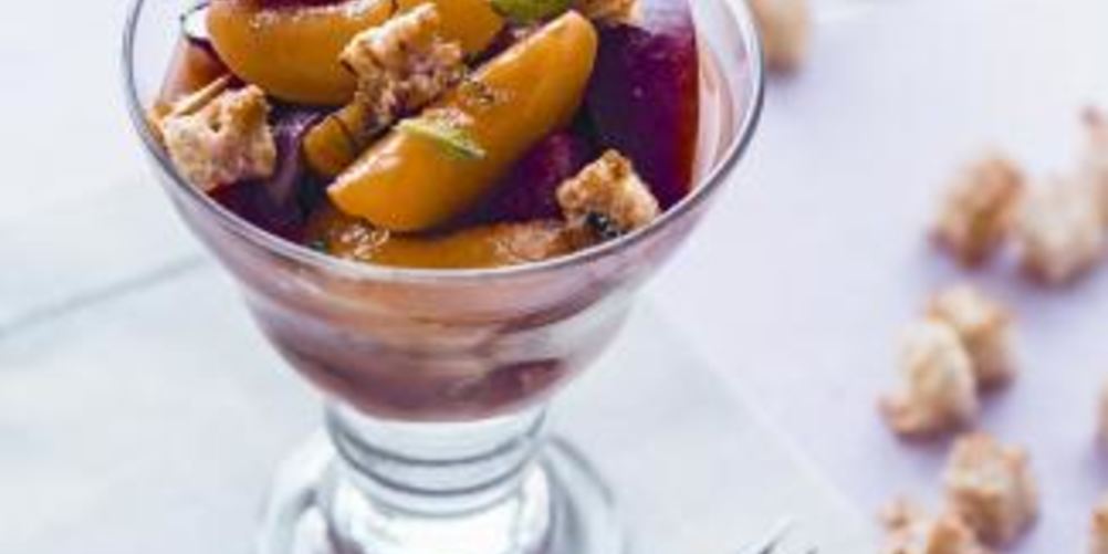 Как приготовить мгновенное фруктово-ягодное рагу