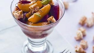 Рецепт Мгновенного фруктово-ягодного рагу