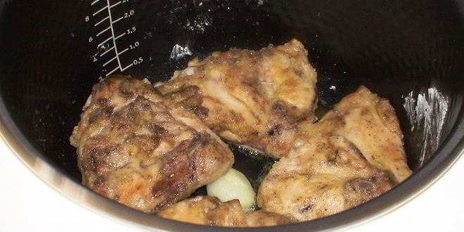 Рецепт овощного рагу с куриными бедрышками