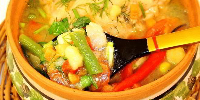 Рецепт овощного рагу с куриными бедрышками