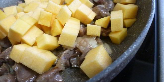 Рецепт овощного рагу с куриными желудками