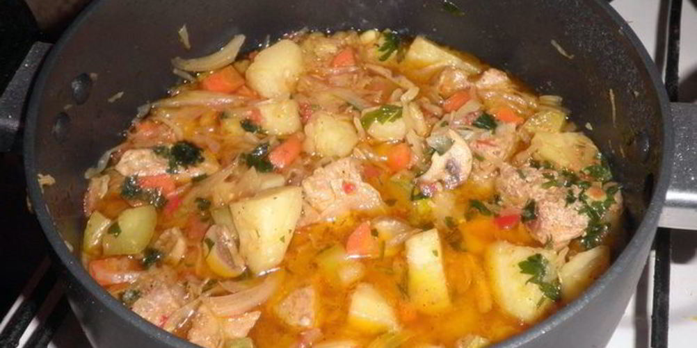 Как приготовить овощное рагу со свининой