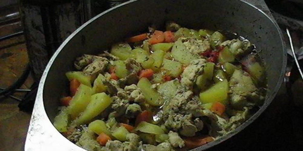 Как приготовить рагу из курицы и овощей
